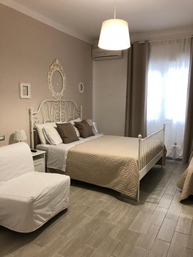 Golden Mile B&B Ercolano Bagian luar foto