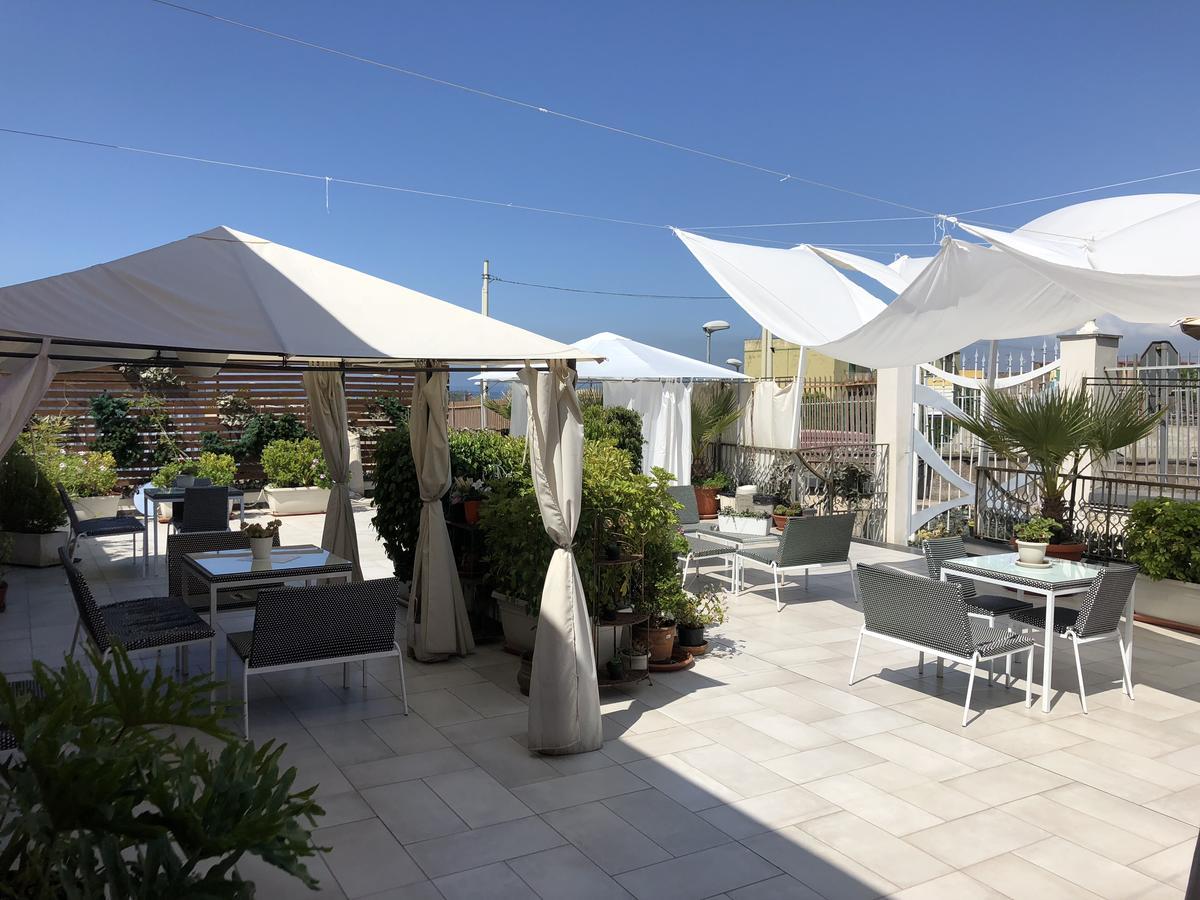 Golden Mile B&B Ercolano Bagian luar foto
